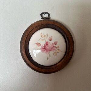 Vintage Floral Wall Decor with Wooden Frame round 5” made in USA hand painted